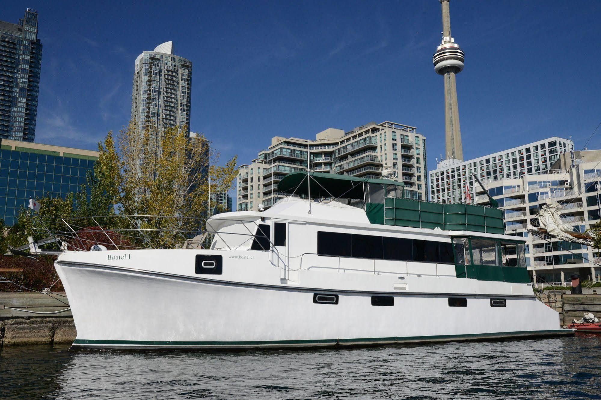 Bed and Breakfast Making Waves Boatel Toronto Exterior foto